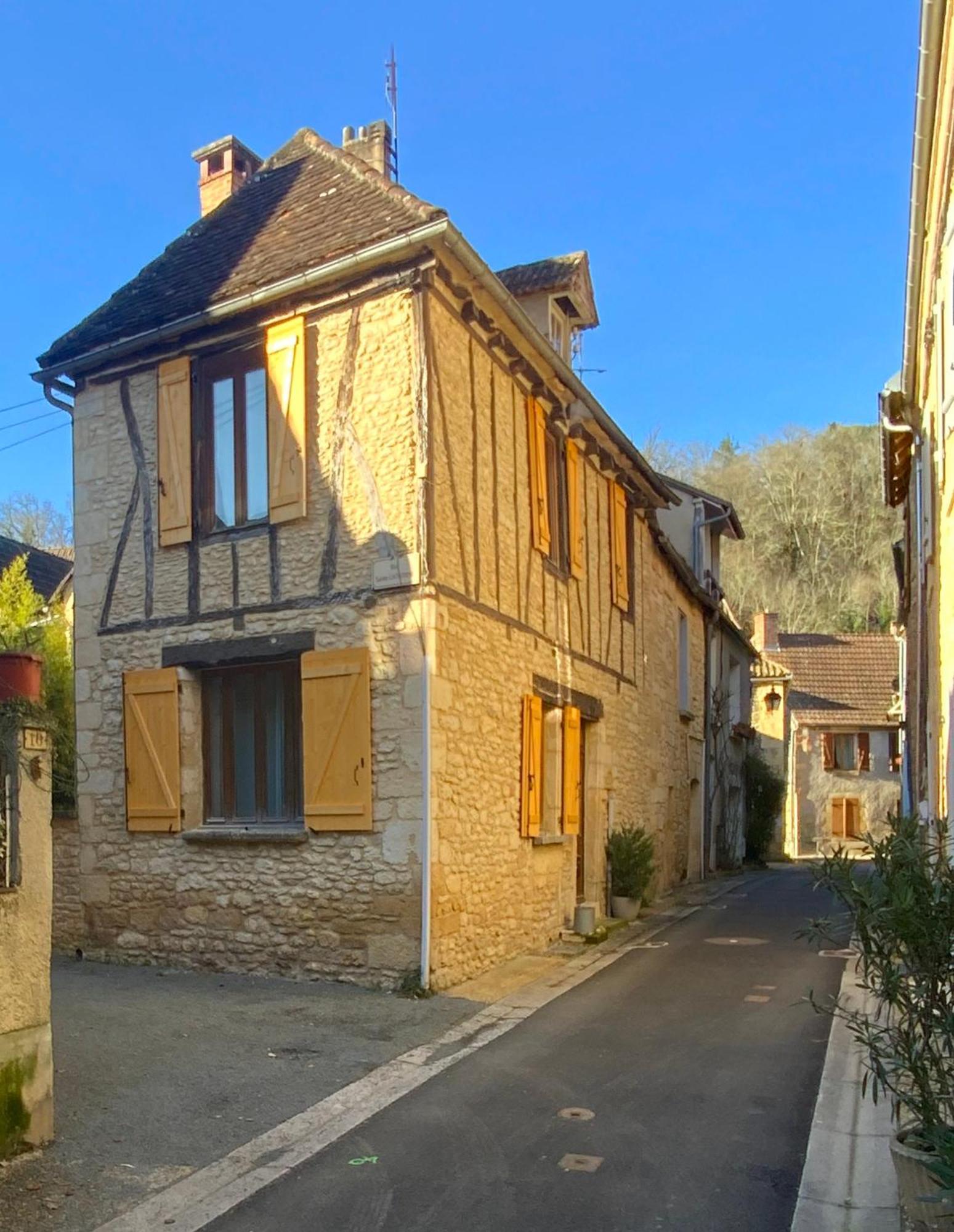 Maison Noelle Montignac-Lascaux Buitenkant foto